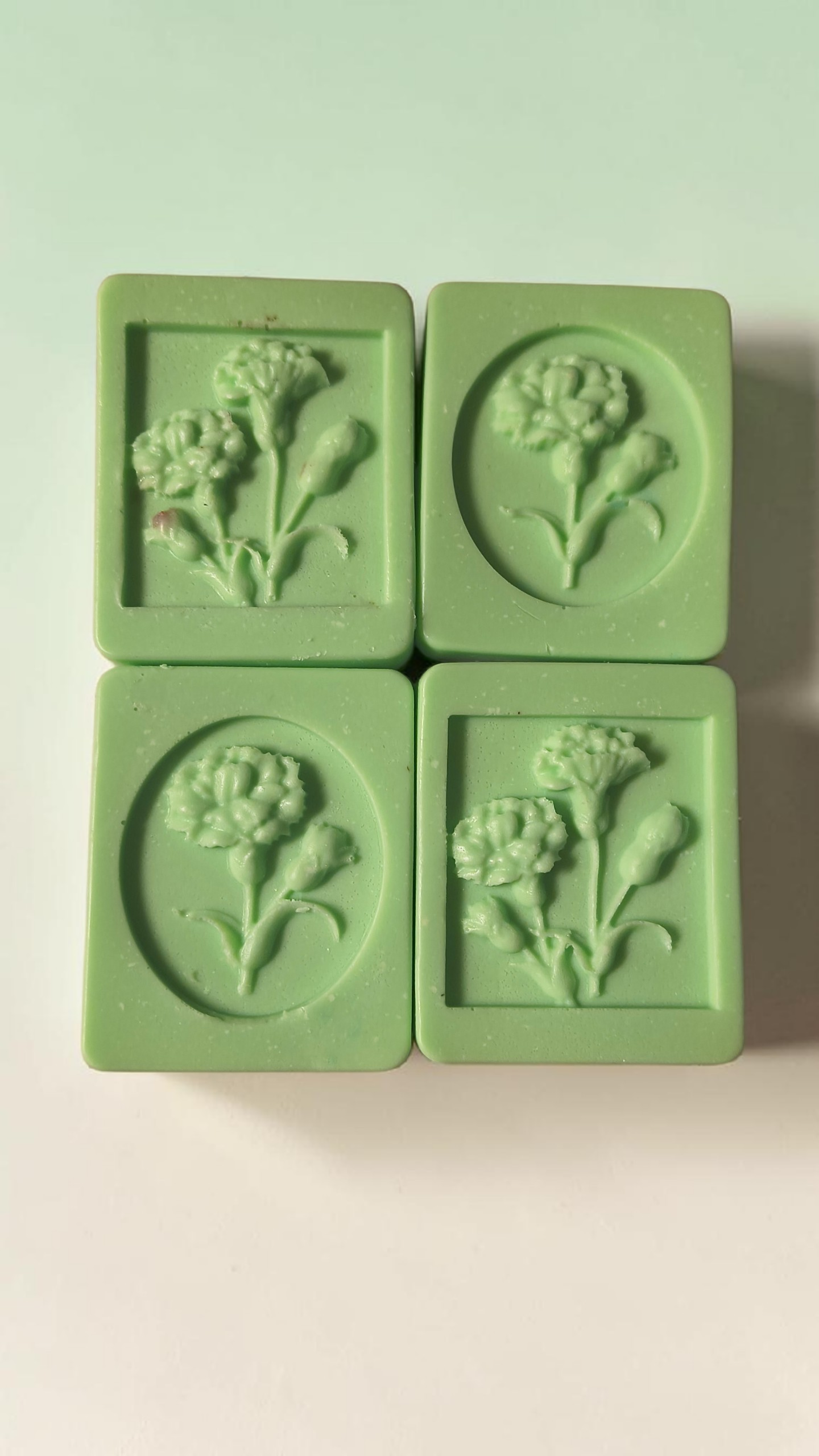 Coconut lime mini soaps